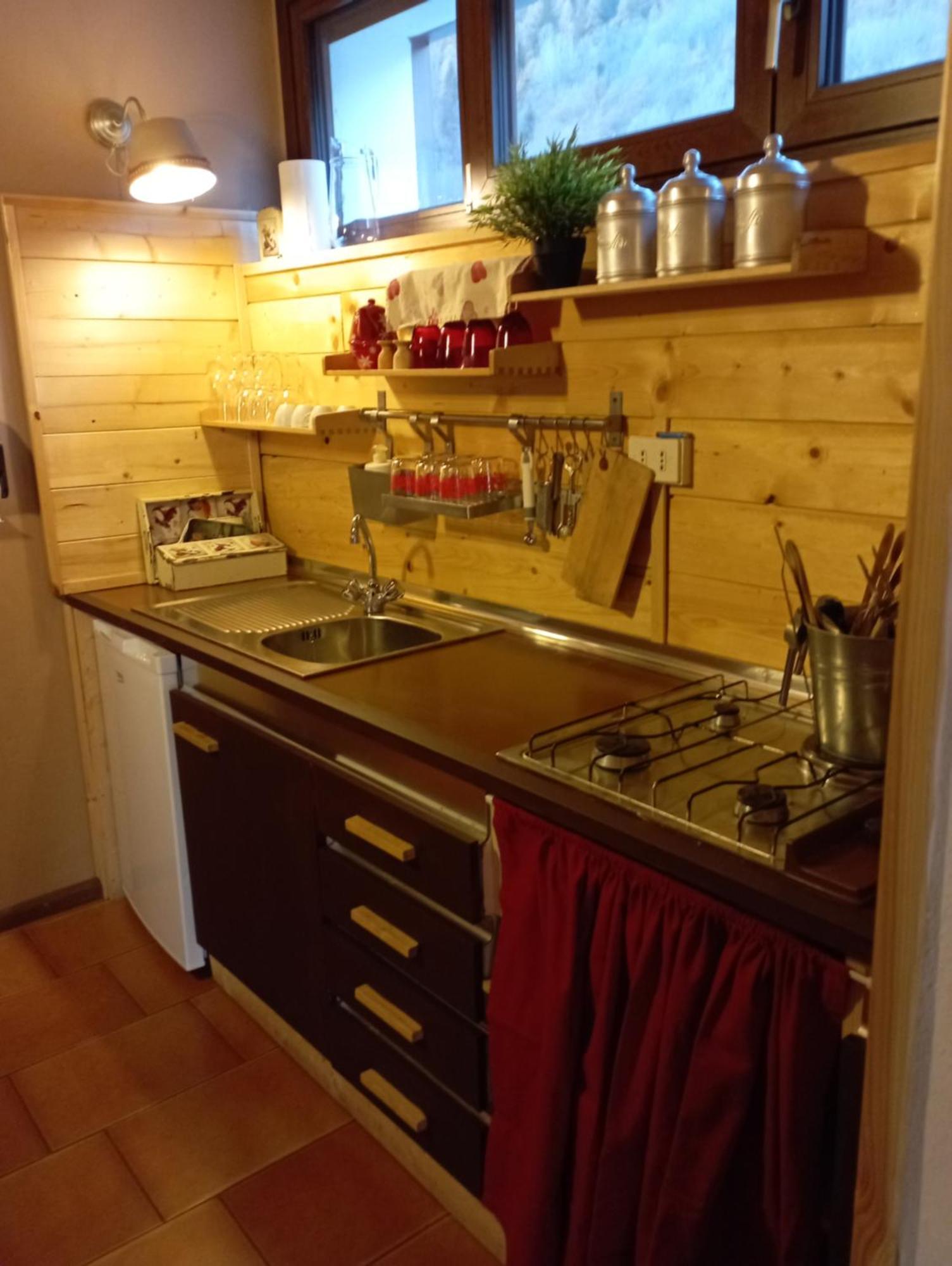 Adamello Apartment อาปริกา ภายนอก รูปภาพ